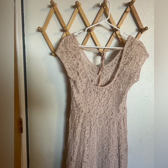 Brand new M vintage Lace dress - Picture 3 of 4